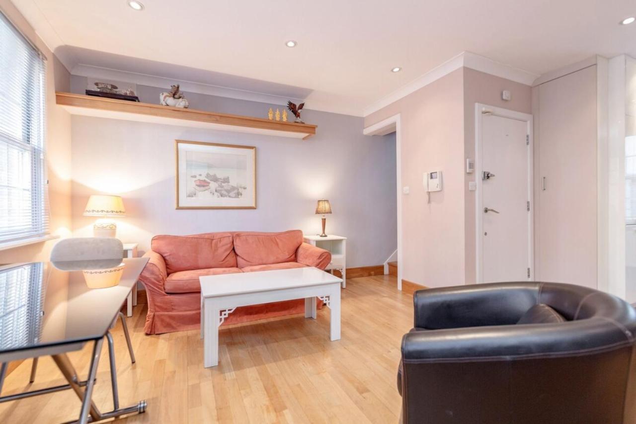 Beautiful 1 Bedroom Apartment In Victoria London Exterior foto