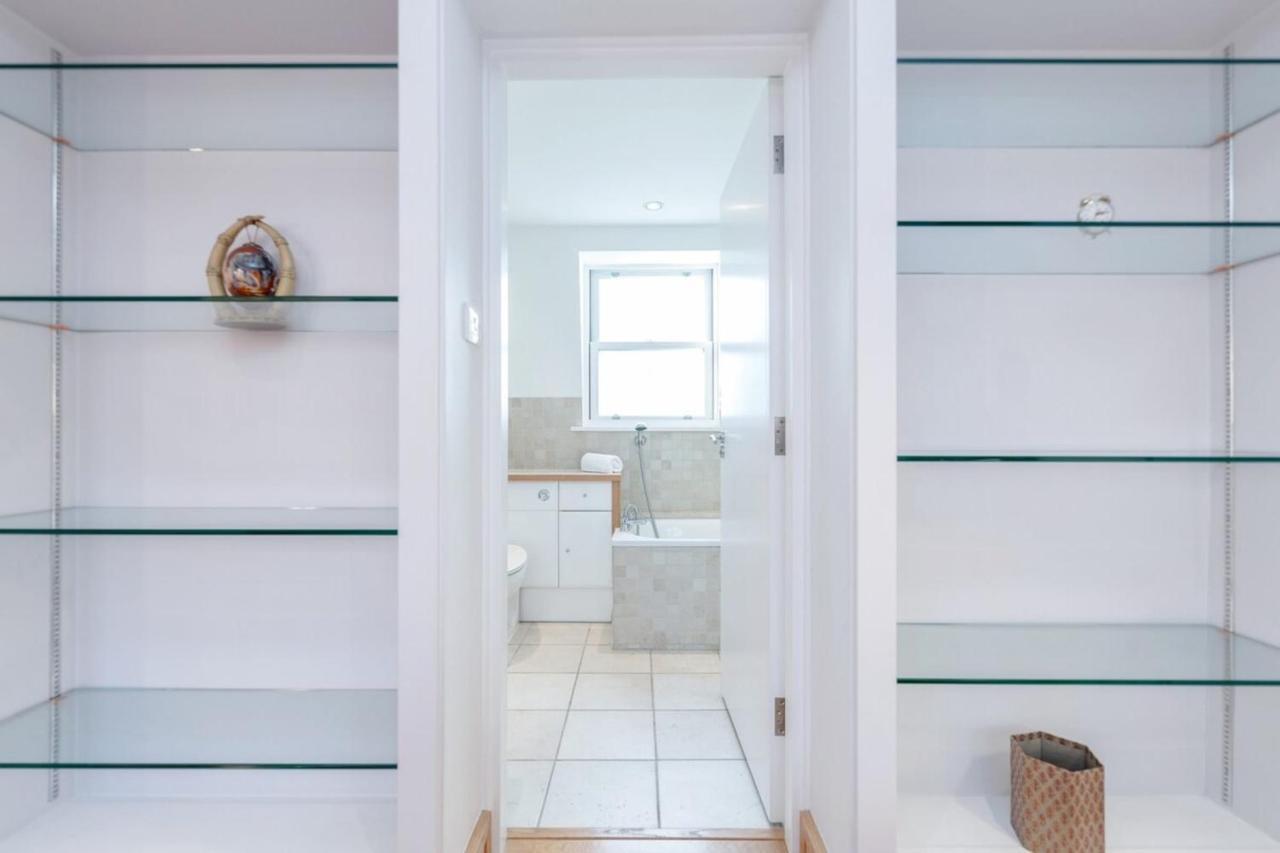 Beautiful 1 Bedroom Apartment In Victoria London Exterior foto